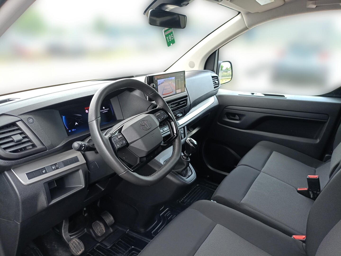 Toyota PROACE
