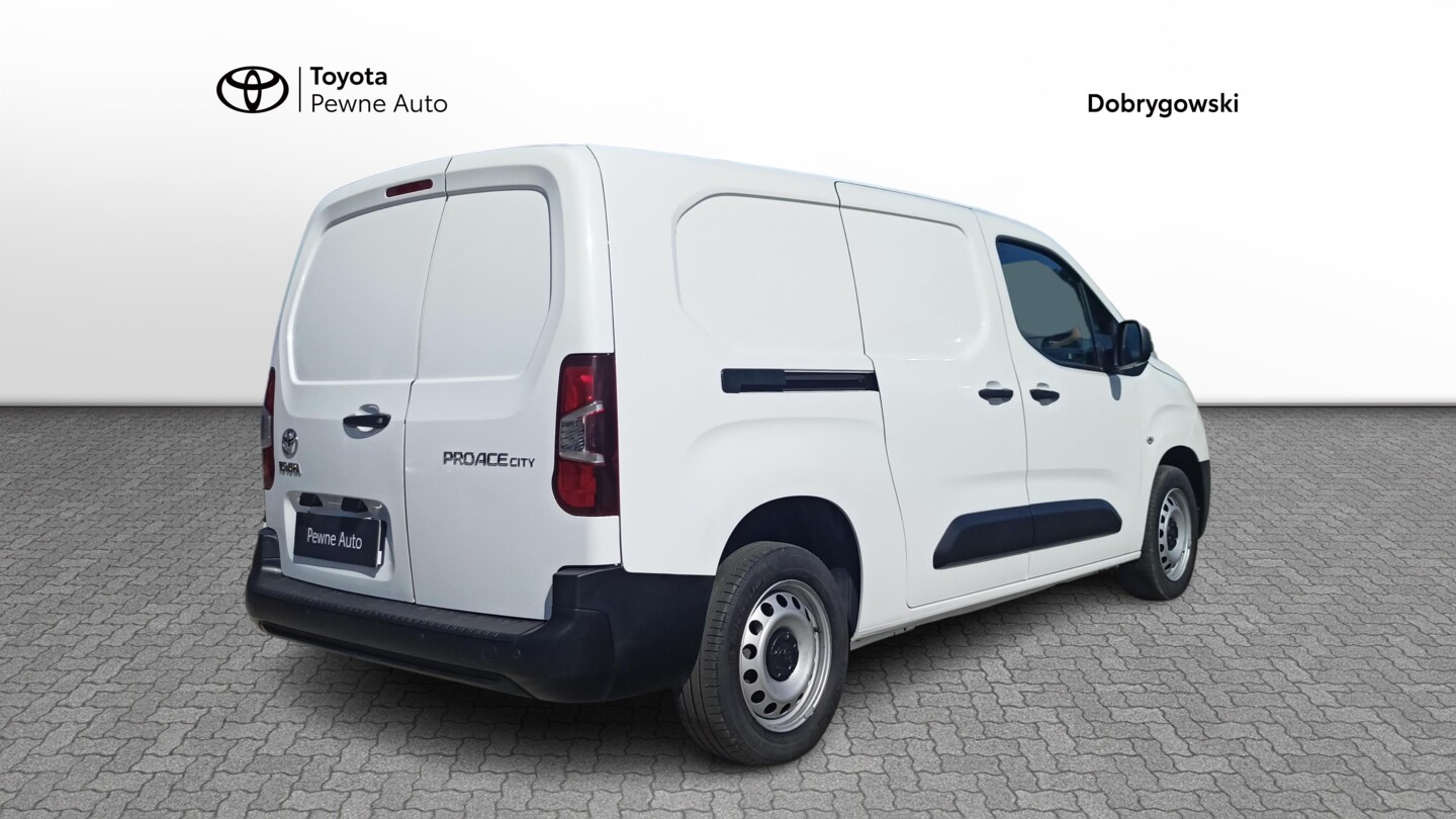 Toyota PROACE