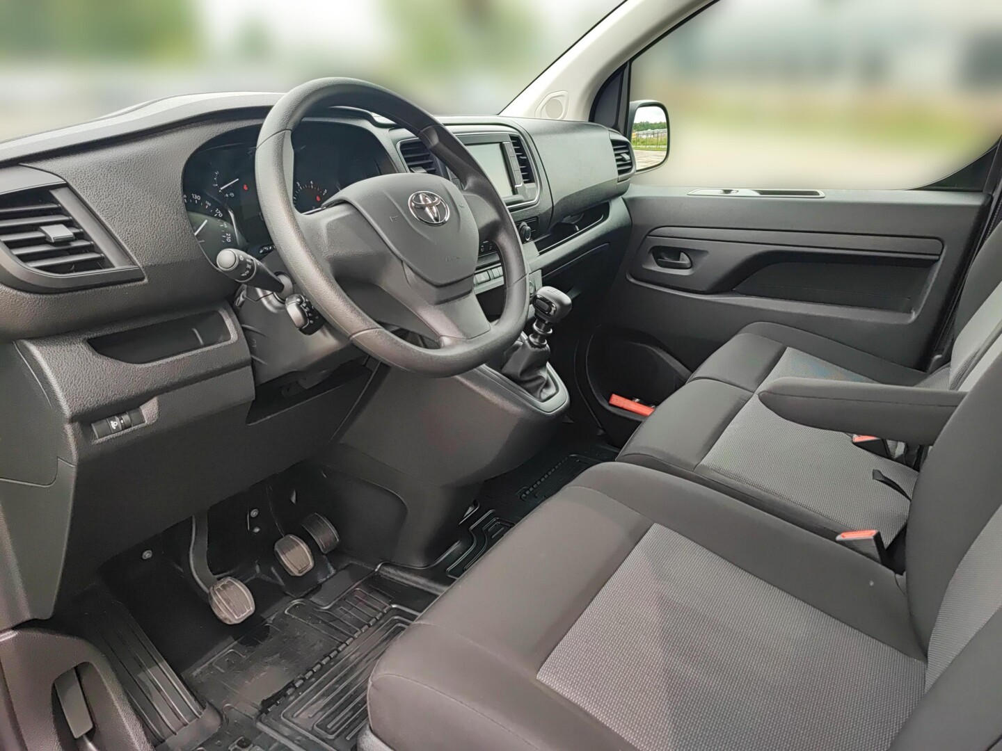 Toyota PROACE
